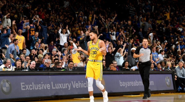 Chùm ảnh:  Bị cấm vào hiệp 4, Stephen Curry chỉ ghi được 51 điểm trước Washington Wizards