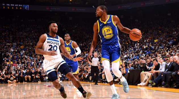 Tăng tốc ở hiệp 4, Golden State Warriors có chiến thắng dễ dàng trước Minnesota Timberwolves 