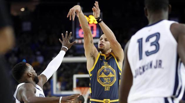 Stephen Curry trở thành cầu thủ thứ 145 làm được điều này ở NBA