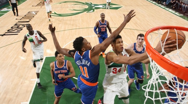 Thần Hy Lạp lên tiếng, Bucks khiến Knicks nối dài chuỗi bại trận
