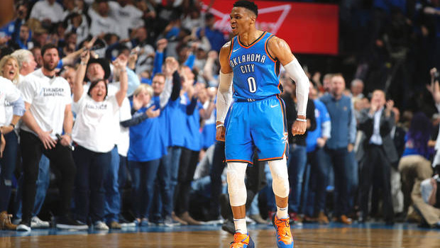 San Antonio Spurs tám lạng, Oklahoma City Thunder nửa cân