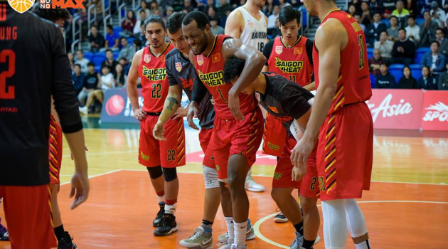 Liên tiếp mất người, Saigon Heat gục ngã nơi đất khách