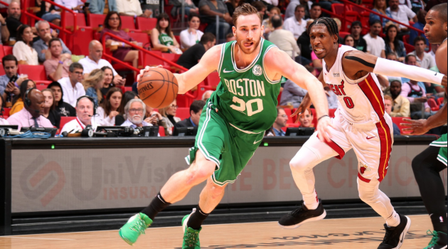 Gordon Hayward rực sáng trong chiến thắng của Boston Celtics