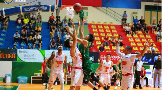 Đôi công đẹp mắt, Cantho Catfish quật ngã Saigon Heat