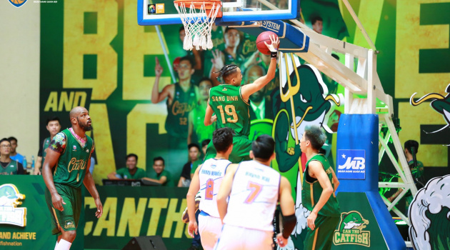 Cố gắng không ngừng, Hanoi Buffaloes vẫn gục ngã trước Cantho Catfish