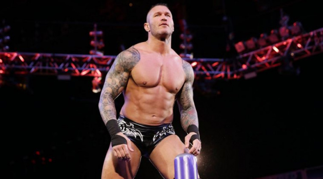 Randy Orton cam kết tương lai tại WWE