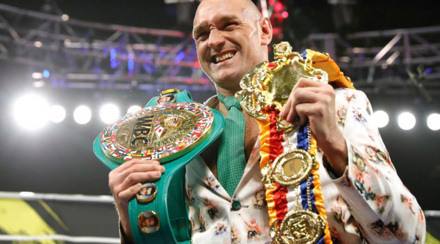 Fury tự nhận võ sĩ số một, có thể đánh bại Mike Tyson
