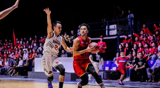 Chùm ảnh VBA 27/10: Saigon Heat vs Thang Long Warriors