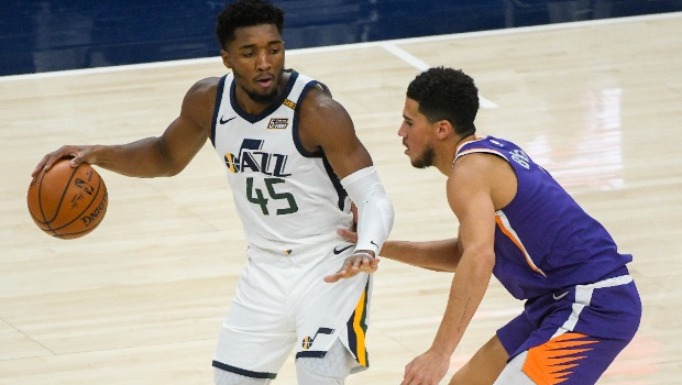 Lịch thi đấu NBA 8/4: Nets gặp chướng ngại, cơ hội cho Phượng hoàng