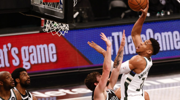 Lịch thi đấu NBA 8/6: Kịch bản cũ chờ Á thần? Booker đọ tài Jokic