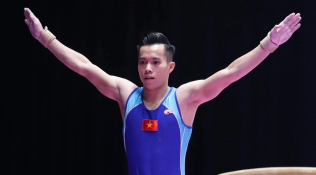 Lê Thanh Tùng phải thay đổi động tác tại SEA Games 31