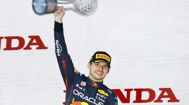 Max Verstappen bảo vệ thành công chức vô địch F1