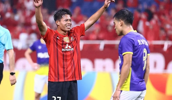 CĐV Thái: Công Phượng Thái Lan hay hơn Công Phượng Việt Nam