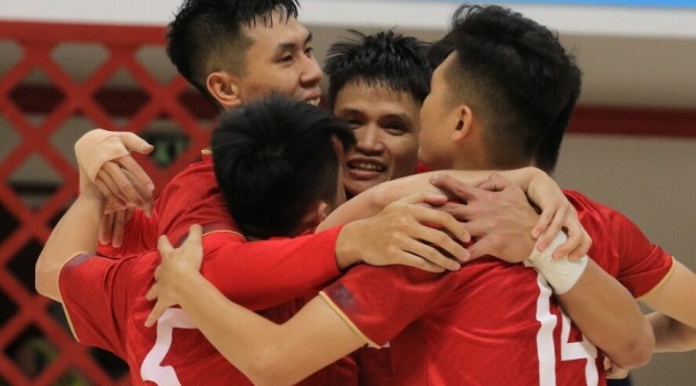 Đả bại Hàn Quốc, Việt Nam kết thúc vòng loại Futsal châu Á với thành tích toàn thắng