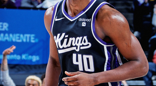 Kết quả NBA 14/3: Lakers gặp khắc tinh, GSW gục ngã