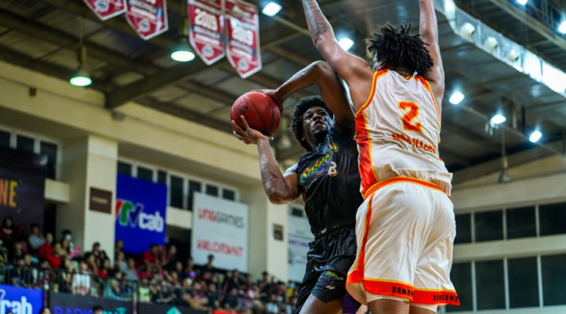 Vất vả trước 2 đội cuối bảng, sao Saigon Heat cất lên tiếng lòng