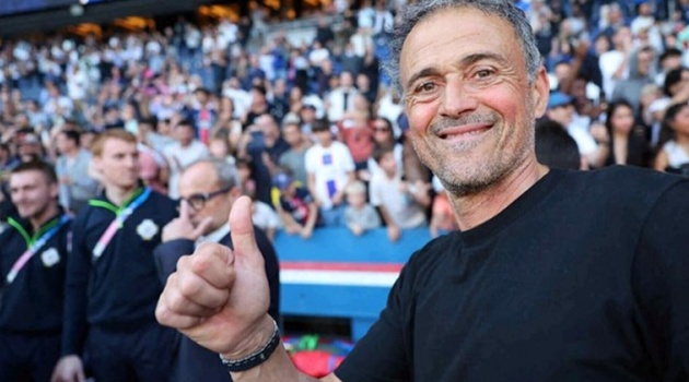 PSG lần đầu vô địch Champions League, Luis Enrique trao Quả bóng Vàng cho Dembele