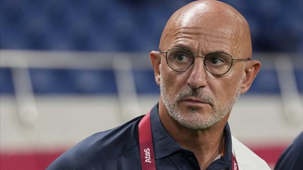HLV Tây Ban Nha Luis de la Fuente đối mặt nguy cơ bị sa thải sau thất bại Nations League