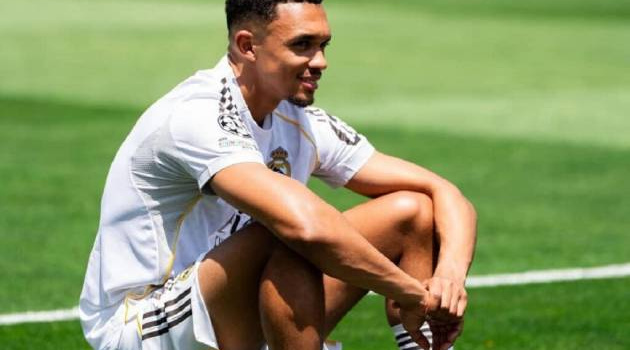 HLV Xabi Alonso cảnh báo nghiêm khắc với Trent Alexander-Arnold tại Real Madrid