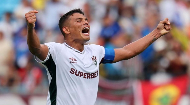 Thiago Silva bật khóc khi Fluminense gây địa chấn trước Inter Milan
