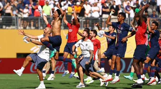 Luis Enrique biến PSG thành quái vật hủy diệt Real 4-0