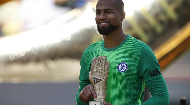 John Obi Mikel thừa nhận ngạc nhiên trước màn trình diễn xuất sắc của Sanchez