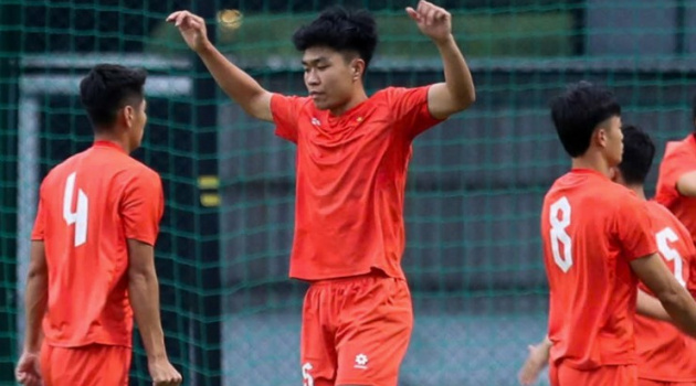  Phạm Lý Đức nén đau ghi bàn, góp công giúp U23 Việt Nam thắng Campuchia