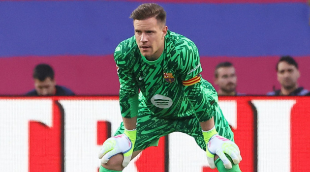Deco sẽ đàm phán để giải quyết sự cố Ter Stegen tại Barcelona