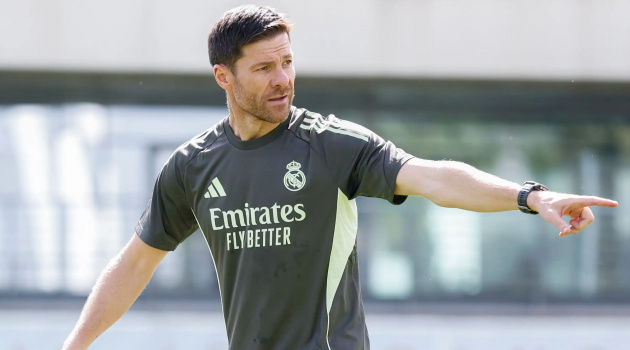 Xabi Alonso đối mặt áp lực lớn cùng Real Madrid