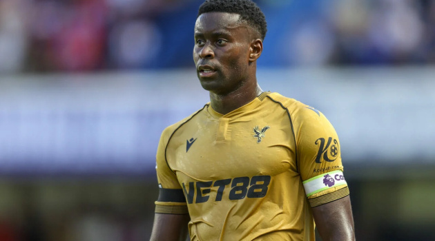 Chelsea được khuyên chen ngang Liverpool để chiêu mộ Marc Guehi thay thế Colwill