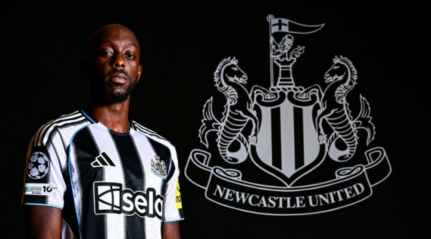 Yoane Wissa và lời giải đầy tiềm năng cho khoảng trống Isak để lại tại Newcastle