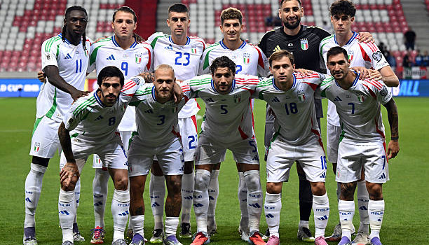 Tonali tỏa sáng phút cuối, Italia vượt ải Israel trong cơn mưa bàn thắng