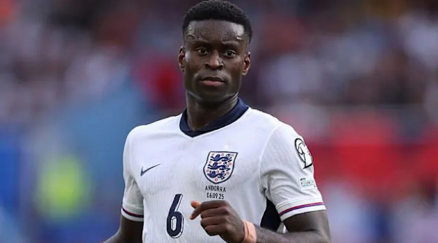 Guehi tỏa sáng trong màu áo tuyển Anh bất chấp vụ chuyển nhượng Liverpool thất bại