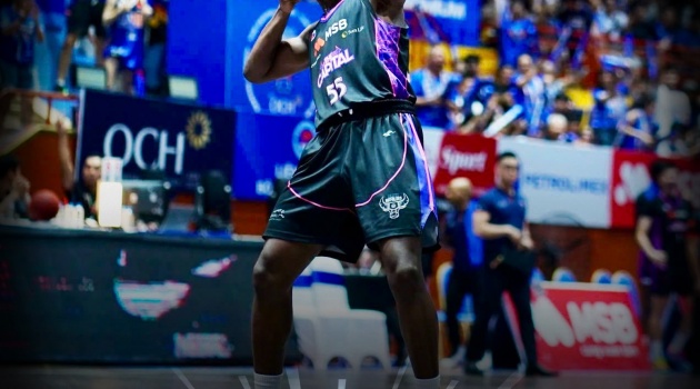 Kết quả VBA 2025 Final Game 1: Hanoi Buffaloes ngược dòng trước Nha Trang Dolphins