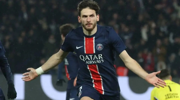 PSG toan tính với Kvaratskhelia, Barcelona đặt niềm tin vào Pedri và De Jong