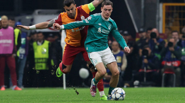 Carragher đề xuất loại Wirtz để Liverpool tìm lại sự cân bằng