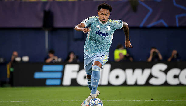 Juventus cấm 3 CĐV Parma vì hành vi phân biệt chủng tộc nhắm vào McKennie