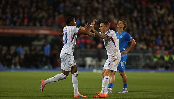 Pháp mất mạch thắng khi bị Iceland cầm hòa