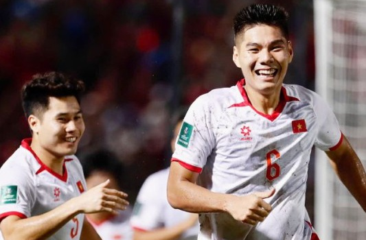 Đội tuyển Việt Nam cần cải thiện dứt điểm và ổn định lối chơi sau chiến thắng trước Nepal