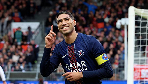 Hakimi khẳng định vai trò thủ lĩnh, đưa PSG trở lại ngôi đầu Ligue 1