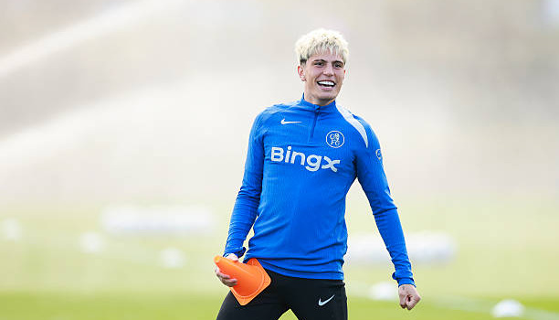 Vì sao Chelsea chọn Garnacho thay vì Morgan Rogers?