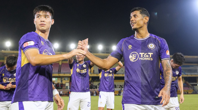 BĐVN 5/11: Hà Nội FC bùng nổ, HAGL tiếp tục sa lầy trong cuộc chiến trụ hạng V-League
