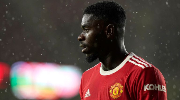 Axel Tuanzebe kiện Man Utd, cáo buộc cẩu thả y tế khiến sự nghiệp bị hủy hoại