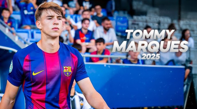 Flick mở đường cho tài năng trẻ La Masia giữa nỗi lo Pedri tái phát chấn thương