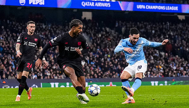 Leverkusen gieo sầu ngay tại Etihad, Man City lộ dấu hiệu sa sút