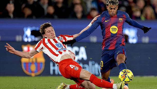 Barcelona thể hiện bản lĩnh ngược dòng, đánh bại Atletico tại Camp Nou