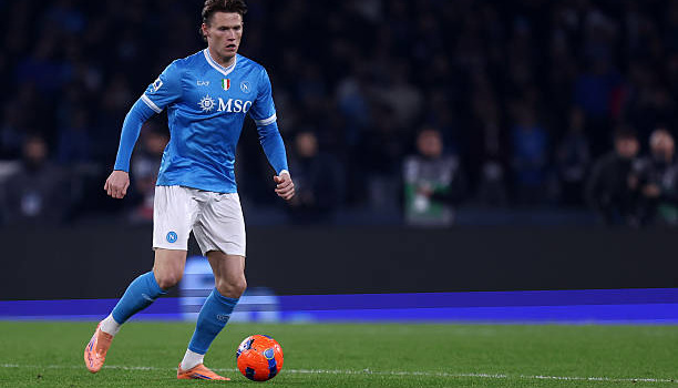 Benfica vs Napoli: Thách thức lớn với Mourinho và áp lực trên sân nhà