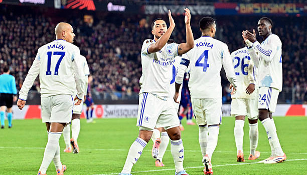 Aston Villa vượt khó thắng Basel 2-1 nhờ bàn thắng quyết định của Tielemans