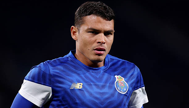 Chelsea chưa định tái hợp Thiago Silva
