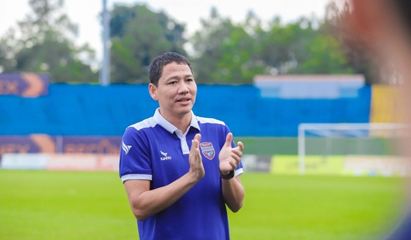 HLV Nguyễn Anh Đức hướng đến chức vô địch Cúp Quốc gia lịch sử